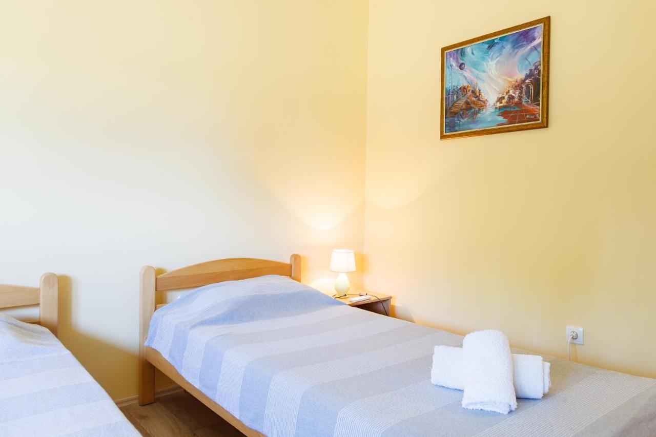 Apartman Bogojevic โกลูบาค ภายนอก รูปภาพ